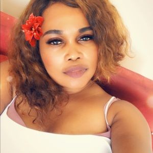 Meet your Posher, Joan